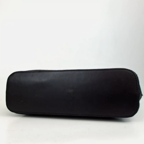 authentic Gucci handbag - Picture 4 of 9